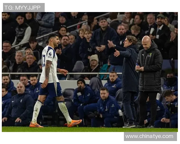 西甲激战热刺大胜利物浦五球逆转引发全场沸腾赛后精彩点评