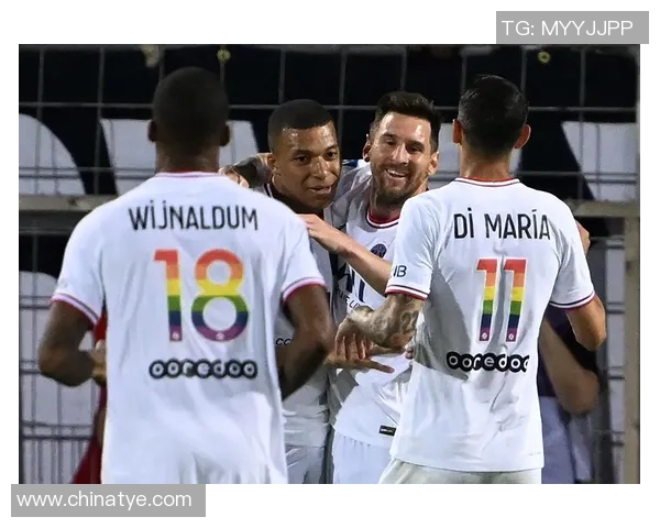 友谊赛马竞与巴黎圣日耳曼战平乌龙球引发争议判罚全场沸腾