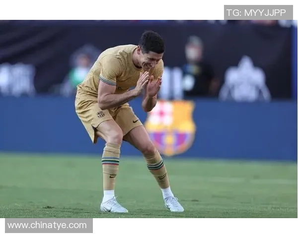 英超惊天冷门尤文图斯完胜巴萨引发全场热议与欢呼