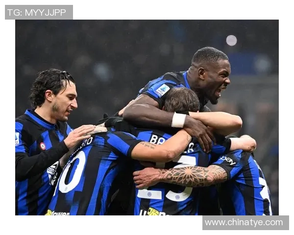 国米在足总杯中以3-0战胜多特蒙德绝杀时刻点燃全场激情