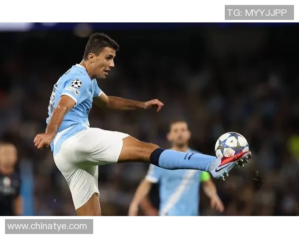 西甲激战那不勒斯6-2逆袭曼城点球争议引发全场沸腾