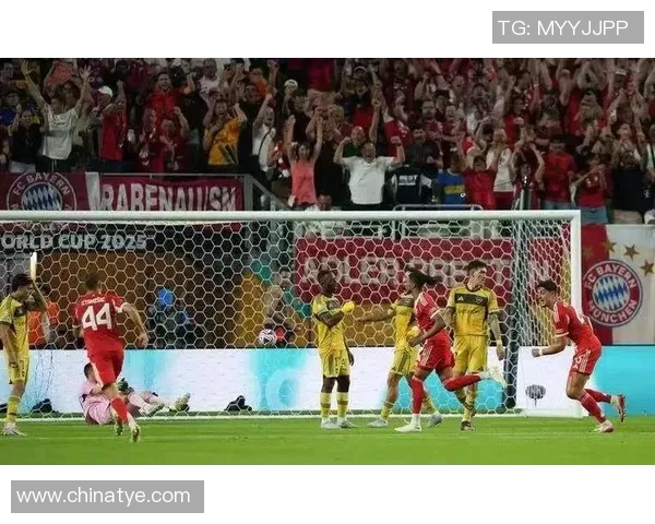 德甲精彩对决那不勒斯与本菲卡战成平局全场高潮迭起集锦回顾 德甲精彩对决那不勒斯与本菲卡战成平局全场高潮迭起集锦回顾