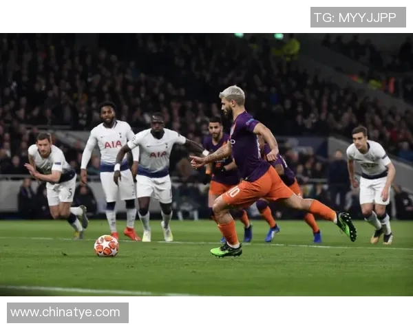 中超热刺与皇马激战成平局点球大战引发全场热议与转会风波