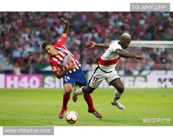 西甲激战:拜仁三球击溃马竞点球大战瞬间点燃全场激情 西甲激战:拜仁三球击溃马竞点球大战瞬间点燃全场激情