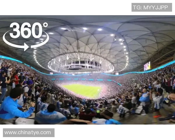 中超精彩对决那不勒斯大胜热刺四球狂潮引发全场热烈欢呼 中超精彩对决那不勒斯大胜热刺四球狂潮引发全场热烈欢呼