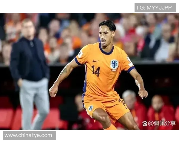 友谊赛AC米兰与曼城战平乌龙球引发争议判罚全场沸腾