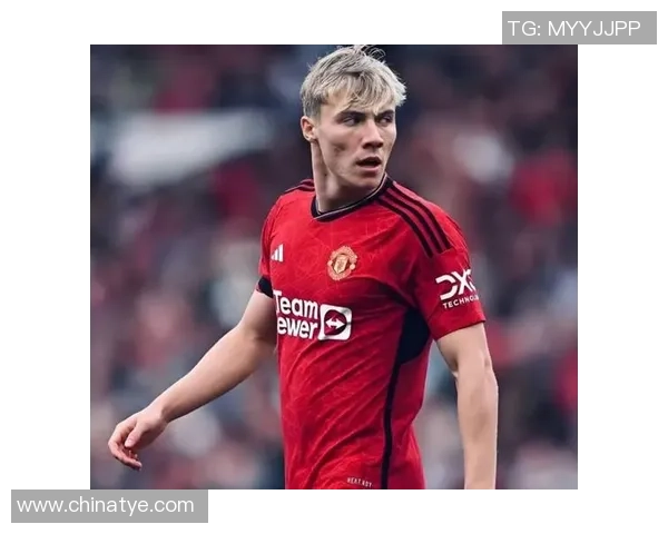 那不勒斯逆转曼联补时绝杀全场沸腾欧冠精彩战报